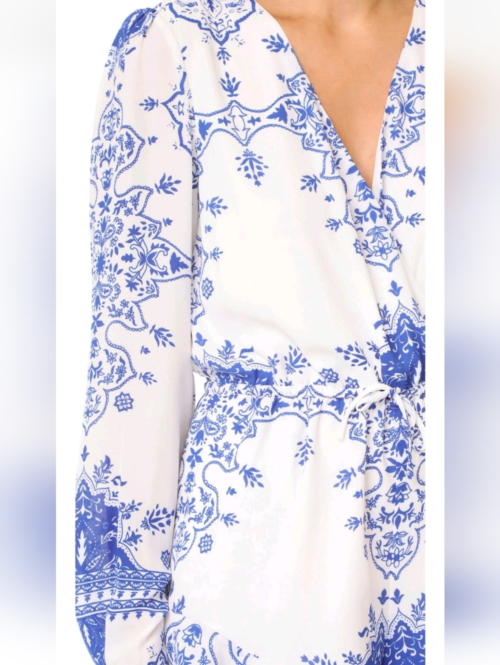 Lovers + Friends Spring Blossom Romper Blue And White Size Small New - Picture 5 of 9